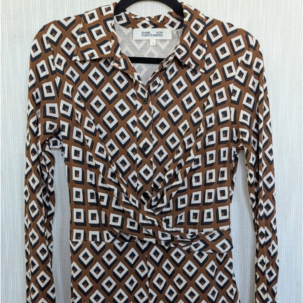 DVF Diane Von Furstenberg Michelle Wrap-Effect Printed Silk Jersey Jumpsuit 12 - Picture 4 of 13